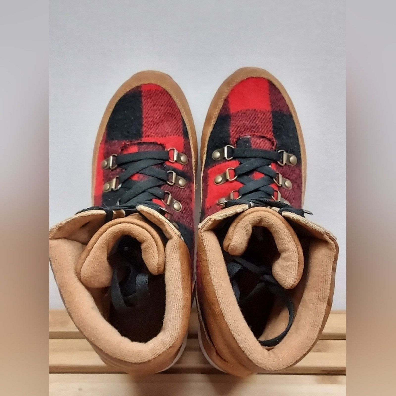 American Eagle Outfitters American Eagle Womens | Red Flannel | Winter Boots Size 9 Size US 9 / IT 39 - 9 Thumbnail
