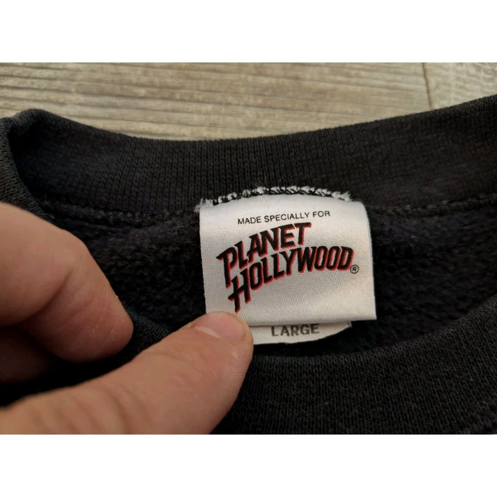 Planet Hollywood Vintage Planet Hollywood Sweatshirt L Black Spell Out Las Vegas Fleece USA Made Size US L / EU 52-54 / 3 - 6 Thumbnail