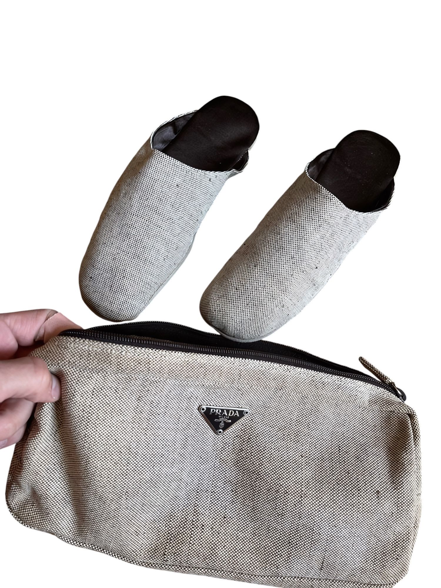 スリッポン PRADA SAND SATIN SLIPPERS Prada Sand Satin Slippers | Grailed
