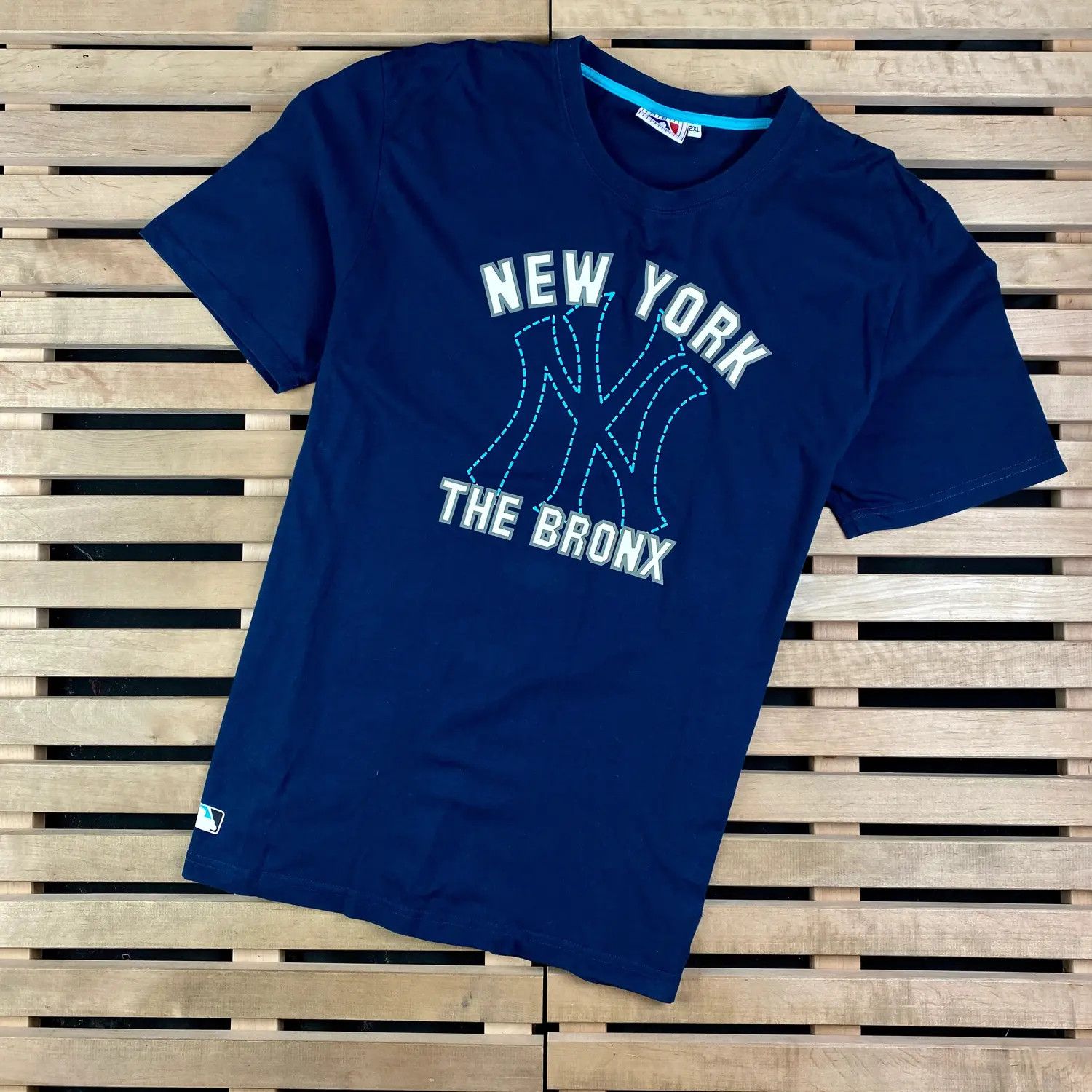 New York Yankees Mens T Shirt Yankees New York The Bronx Size XXL 2XL Size US XXL / EU 58 / 5 - 1 Thumbnail