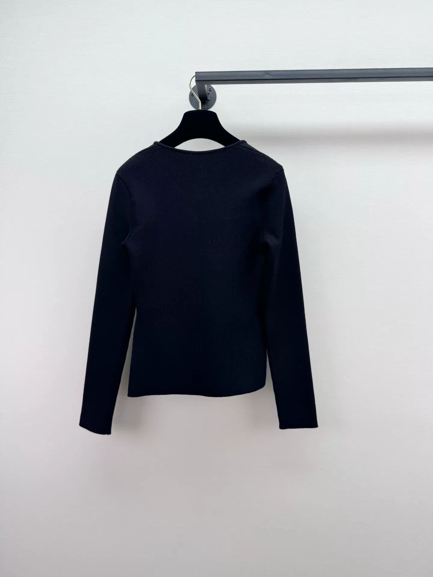 Gucci Gucci Knit Sweater XS Worn 2x Authentic Size XS / US 0-2 / IT 36-38 - 6 Thumbnail