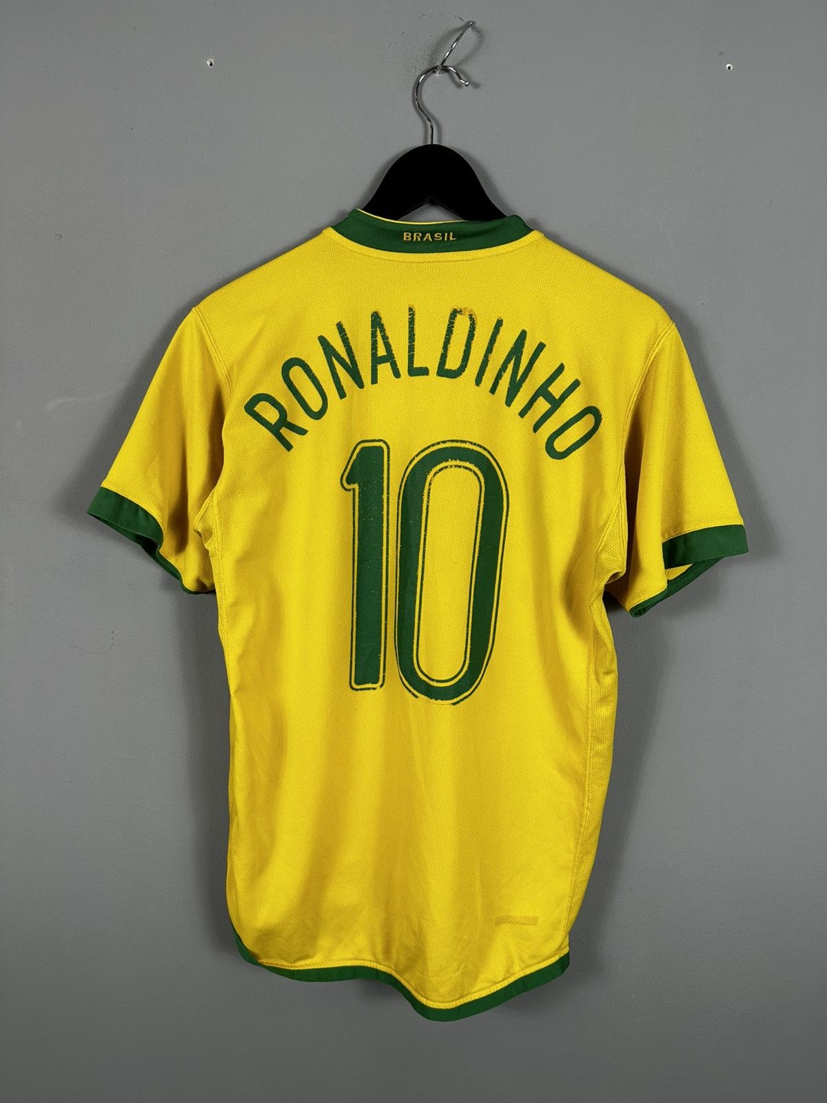Nike Vintage Nike Ronaldinho Brazil Jersey Size US M / EU 48-50 / 2 - 2 Thumbnail