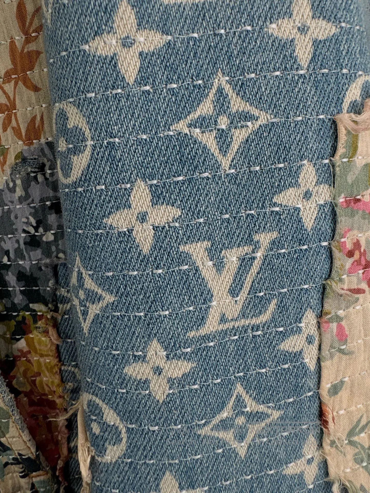 Louis Vuitton Louis Vuitton LV Floral Distressed Denim Jacket. Size XL / US 12-14 / IT 48-50 - 3 Thumbnail