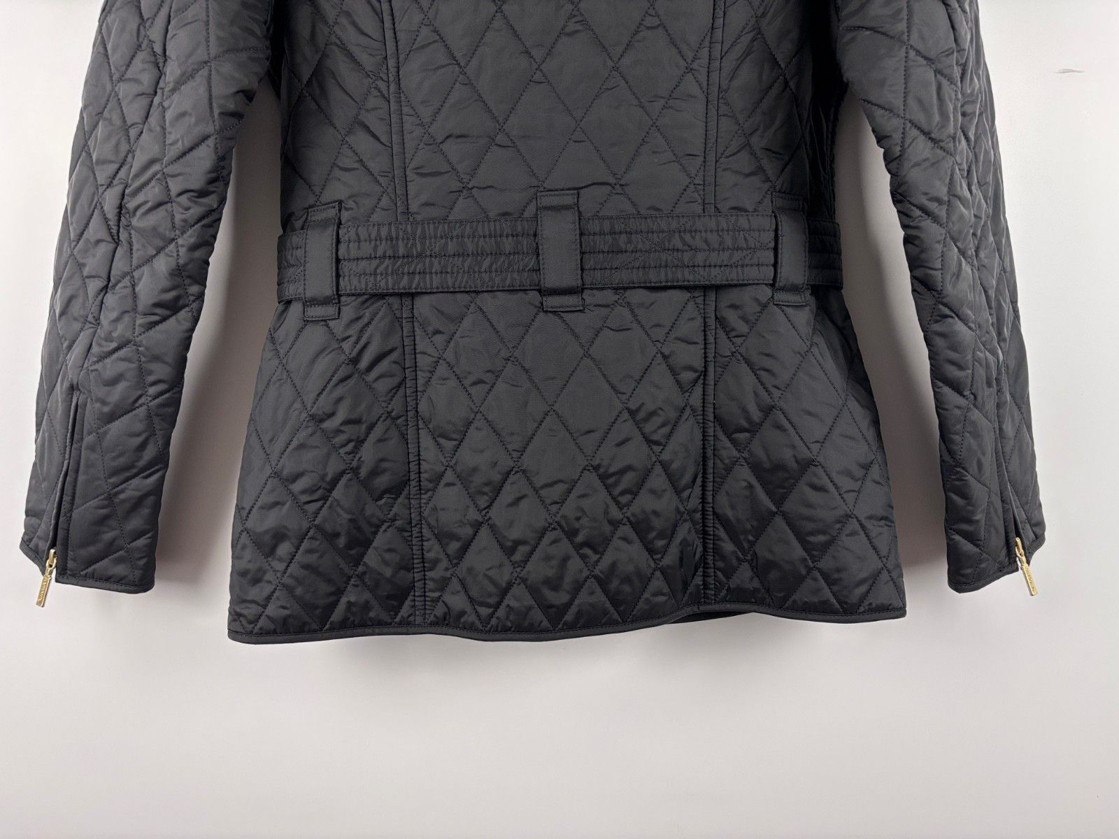 Barbour Barbour International Quilted Belted Jacket Black Size US 4 Size S / US 4 / IT 40 - 6 Thumbnail