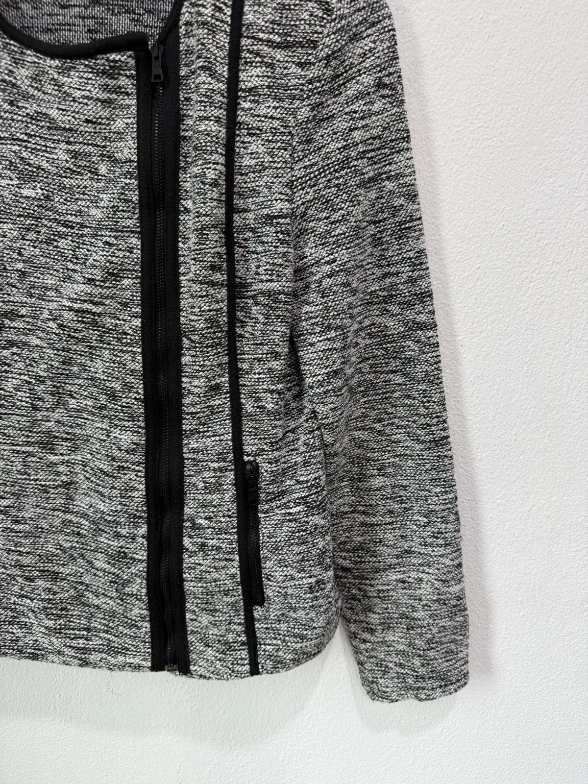 Armani Exchange A\X Armani Exchange Knit Style Casual Jacket Asymetric Size M / US 6-8 / IT 42-44 - 4 Thumbnail