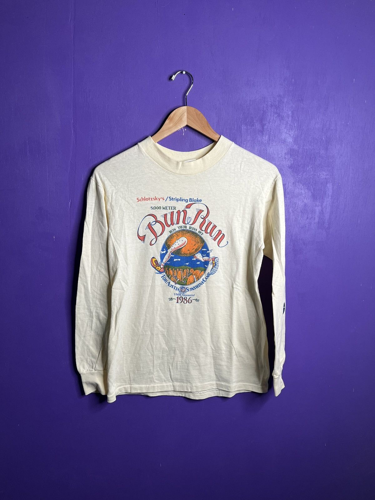 Vintage Vintage 1986 Schlotzskys bun run long-sleeve t-shirt Size US S / EU 44-46 / 1 - 1 Thumbnail