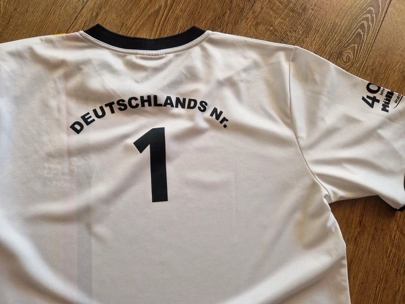 Other Gerd Muller 40'th anniversary Tshirt xl Size US L / EU 52-54 / 3 - 3 Thumbnail