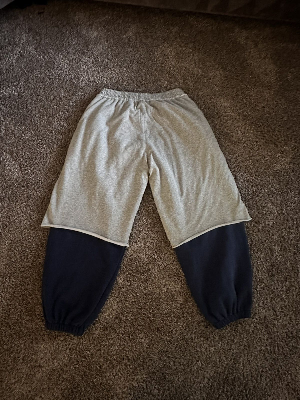 The GV Gallery Raspberry Hills “Mr Miyagi” Sweats Size US 34 / EU 50 - 4 Thumbnail