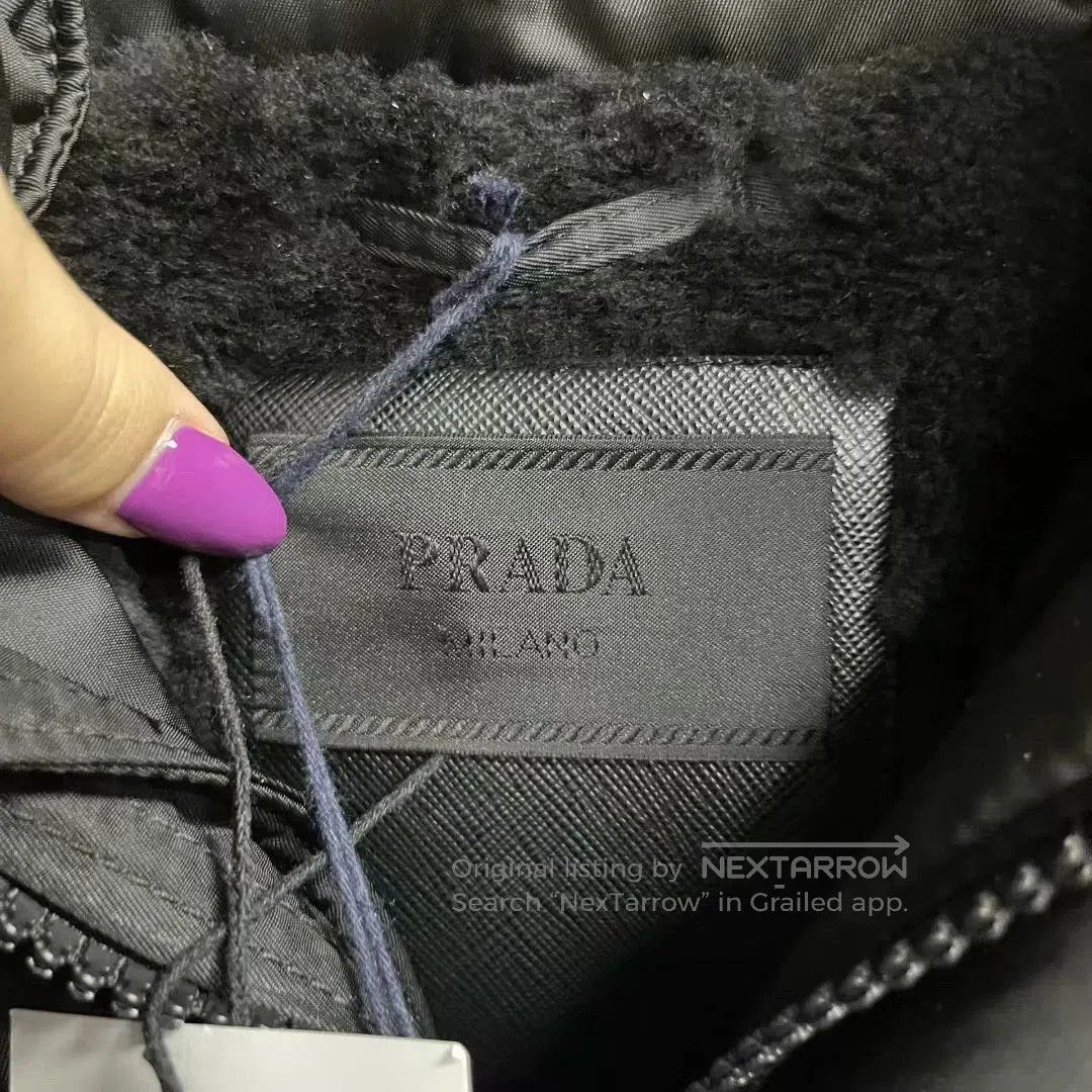 Prada prada black puffer jacket with metal triangle logo. Size US L / EU 52-54 / 3 - 3 Thumbnail