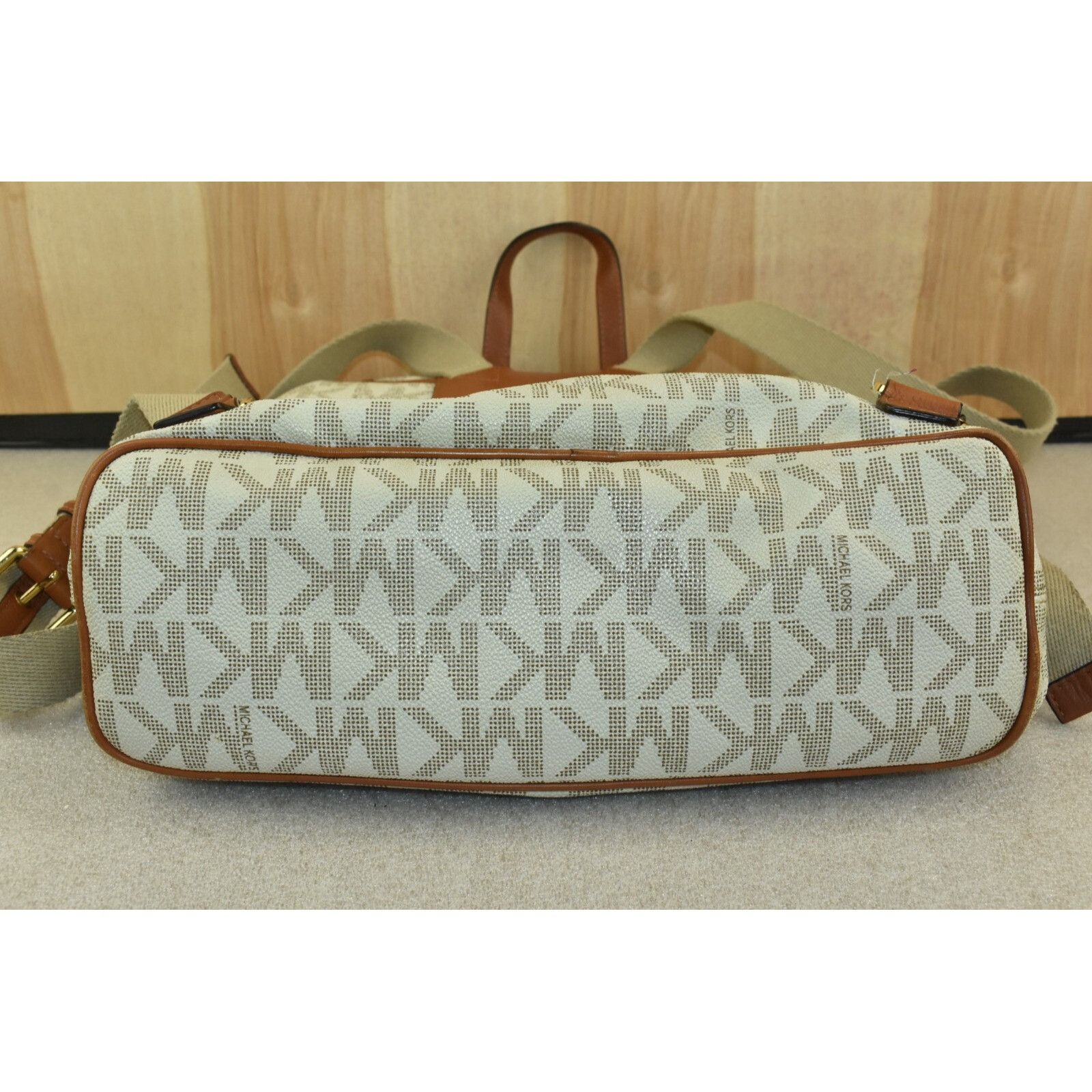 Michael Kors Michael Michael Kors Monogram Drawstrings Backpack Beige/Bro Size ONE SIZE - 19 Thumbnail
