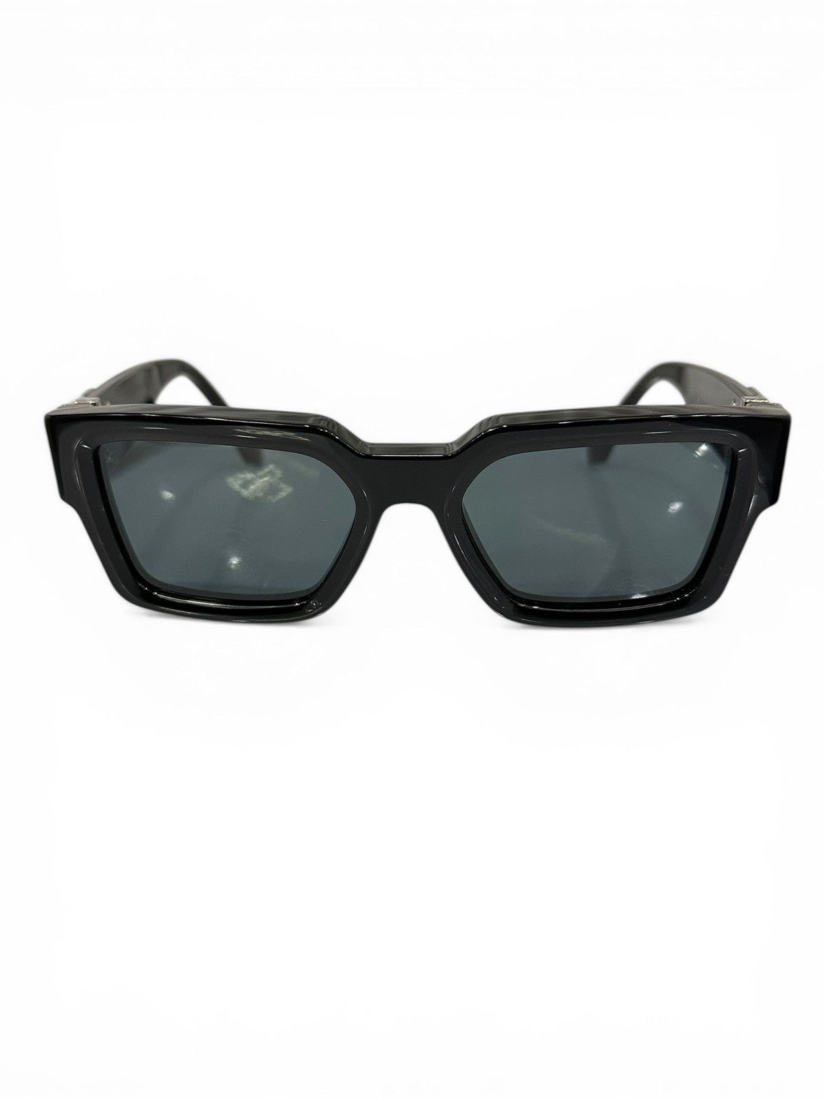 Louis Vuitton LV Match Sunglasses Size ONE SIZE - 3 Thumbnail