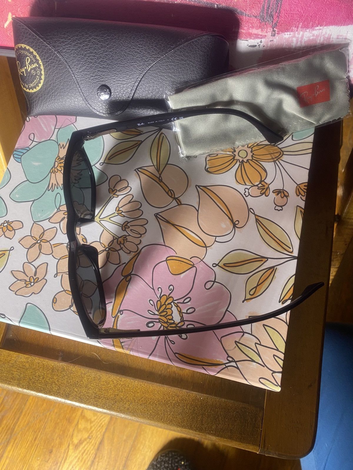 RayBan RayBan Black Sunglasses BRAND NEW!! Size ONE SIZE - 5 Thumbnail