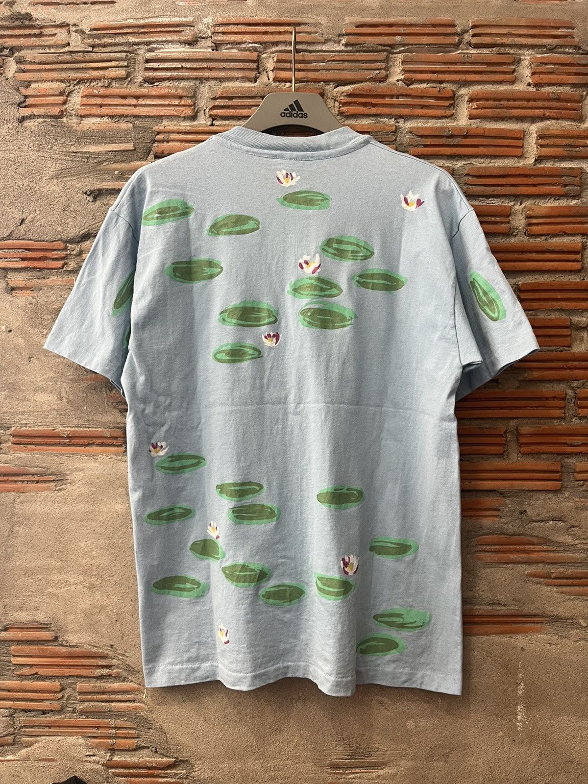Arts & Science Vintage Water Lilies (aop) 90’s by Claude Monet Tshirt Size US L / EU 52-54 / 3 - 3 Thumbnail
