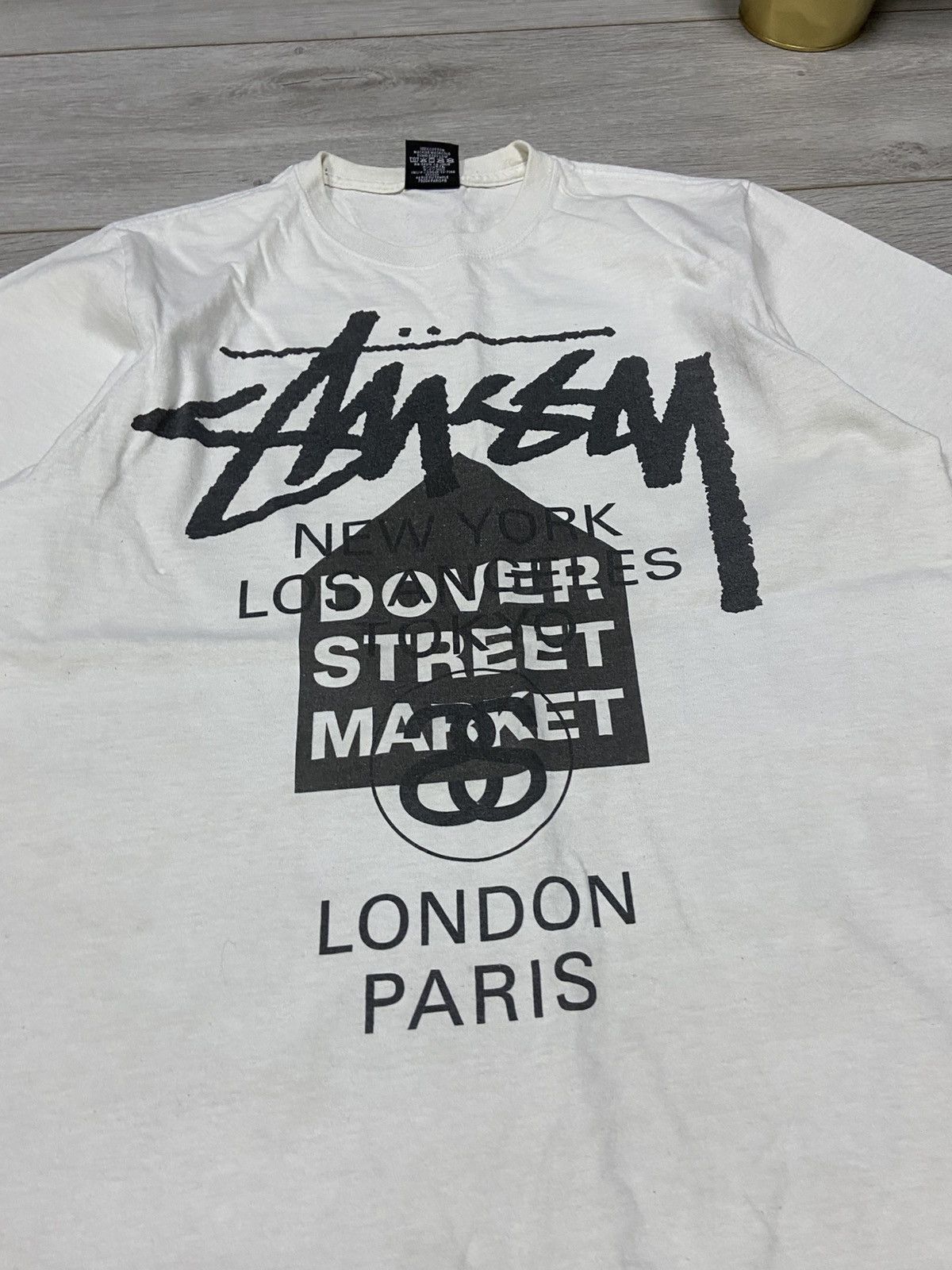 Dover Street Market × Stussy Stussy Dover Street Market World Tour Tee Mens Size US S / EU 44-46 / 1 - 6 Thumbnail