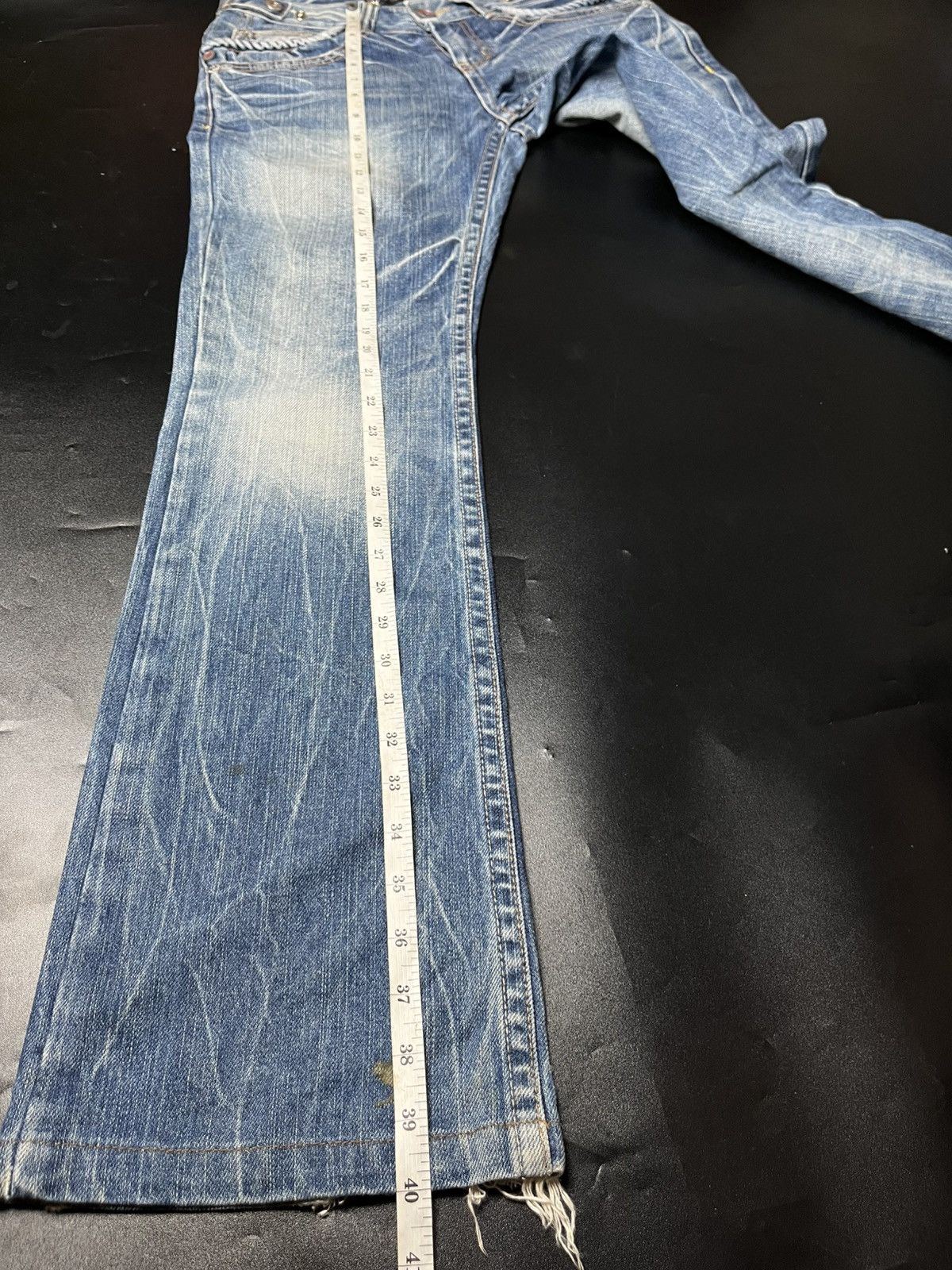 Japanese Brand RED PEPPER SUPER FLARE DISTRESSED JEANS Size US 29 - 18 Thumbnail