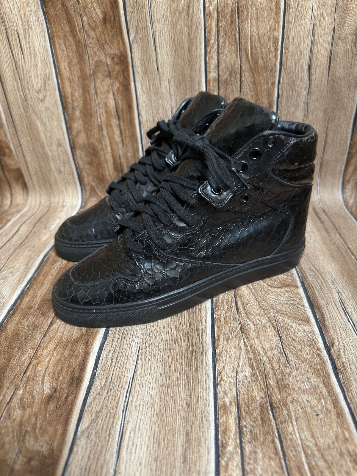 'craquele' cracked arena trainers