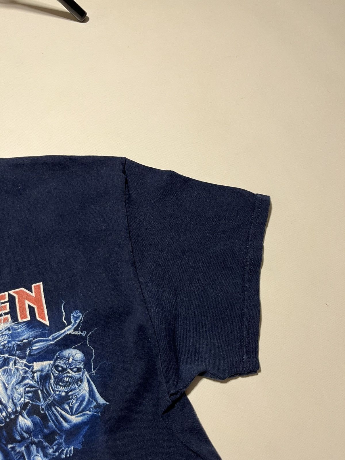 Iron Maiden Vintage Iron Maiden rock band tee Size US L / EU 52-54 / 3 - 5 Thumbnail