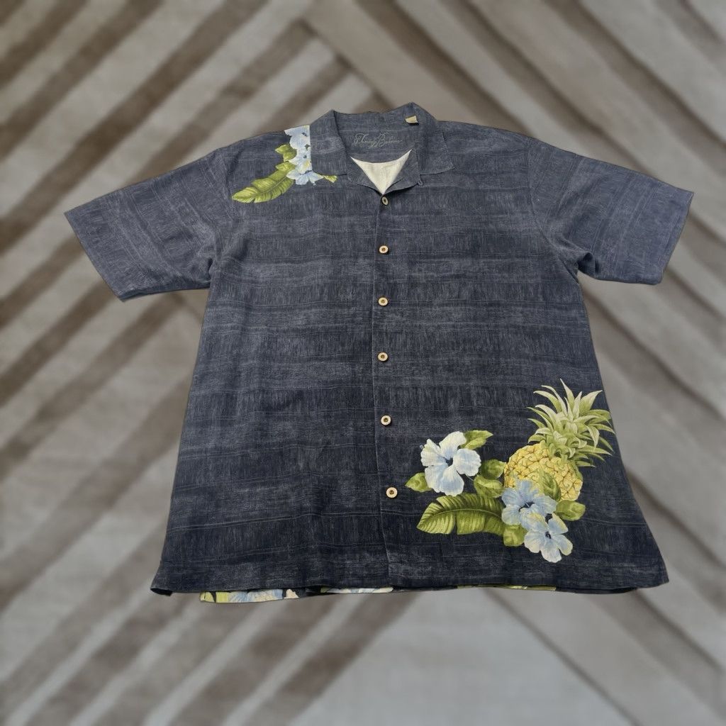 Tommy Bahama VINTAGE Tommy Bahama Short Sleeve Button Up Camp Shirt Silk Floral Pinup Girl Mens XL Size US XL / EU 56 / 4 - 1 Thumbnail