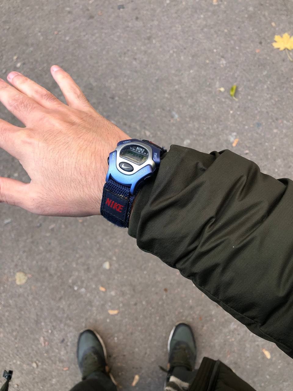 Vintage VERY RARE NIKE AIR MAX WATCH RETRO NBA DRILL Y2K 90s SWOOSH Size ONE SIZE - 5 Thumbnail
