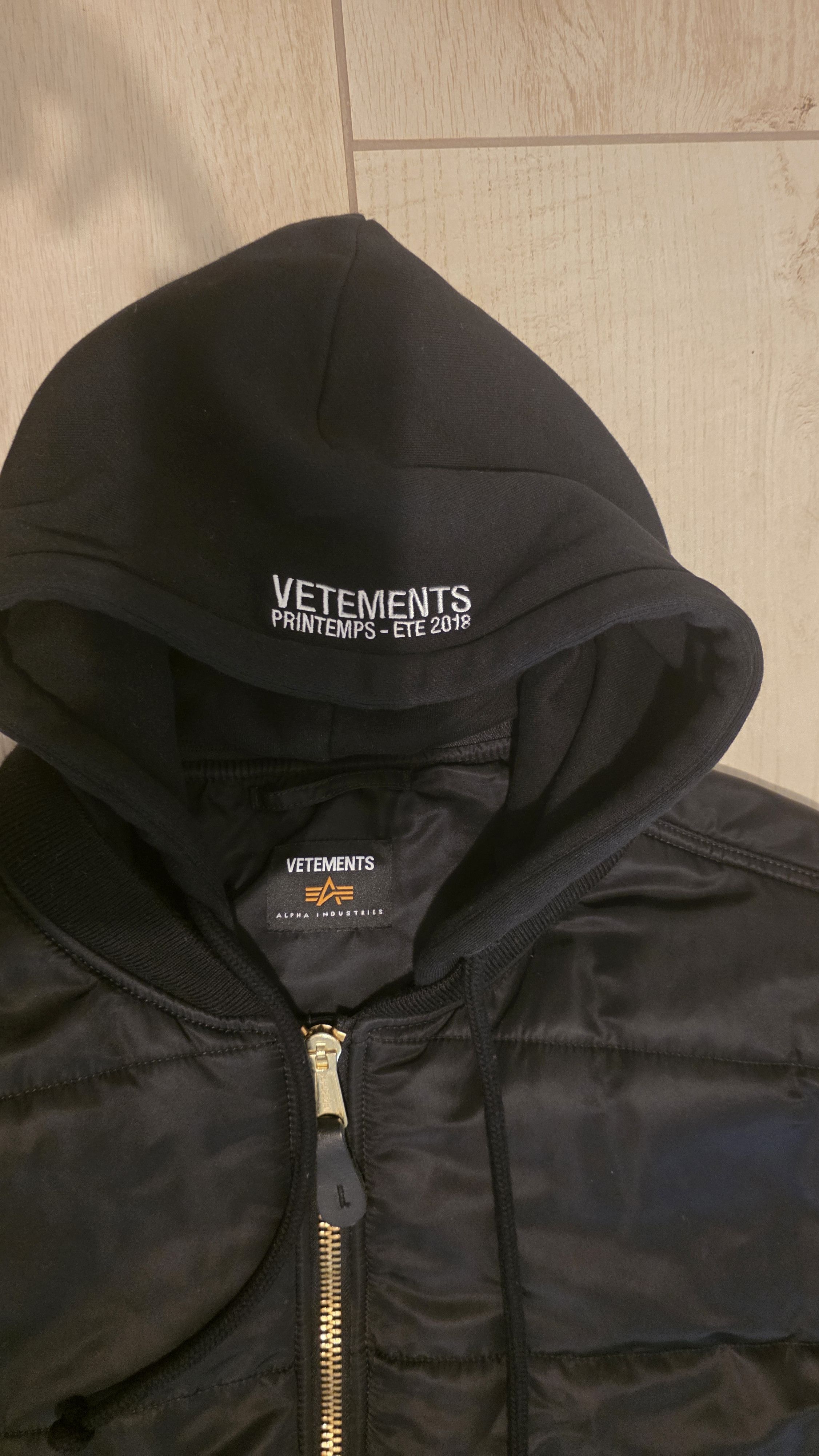 Alpha Industries × Vetements Vetements x Alpha Industries 2018 Reversible Bomber Vest Size US S / EU 44-46 / 1 - 2 Thumbnail