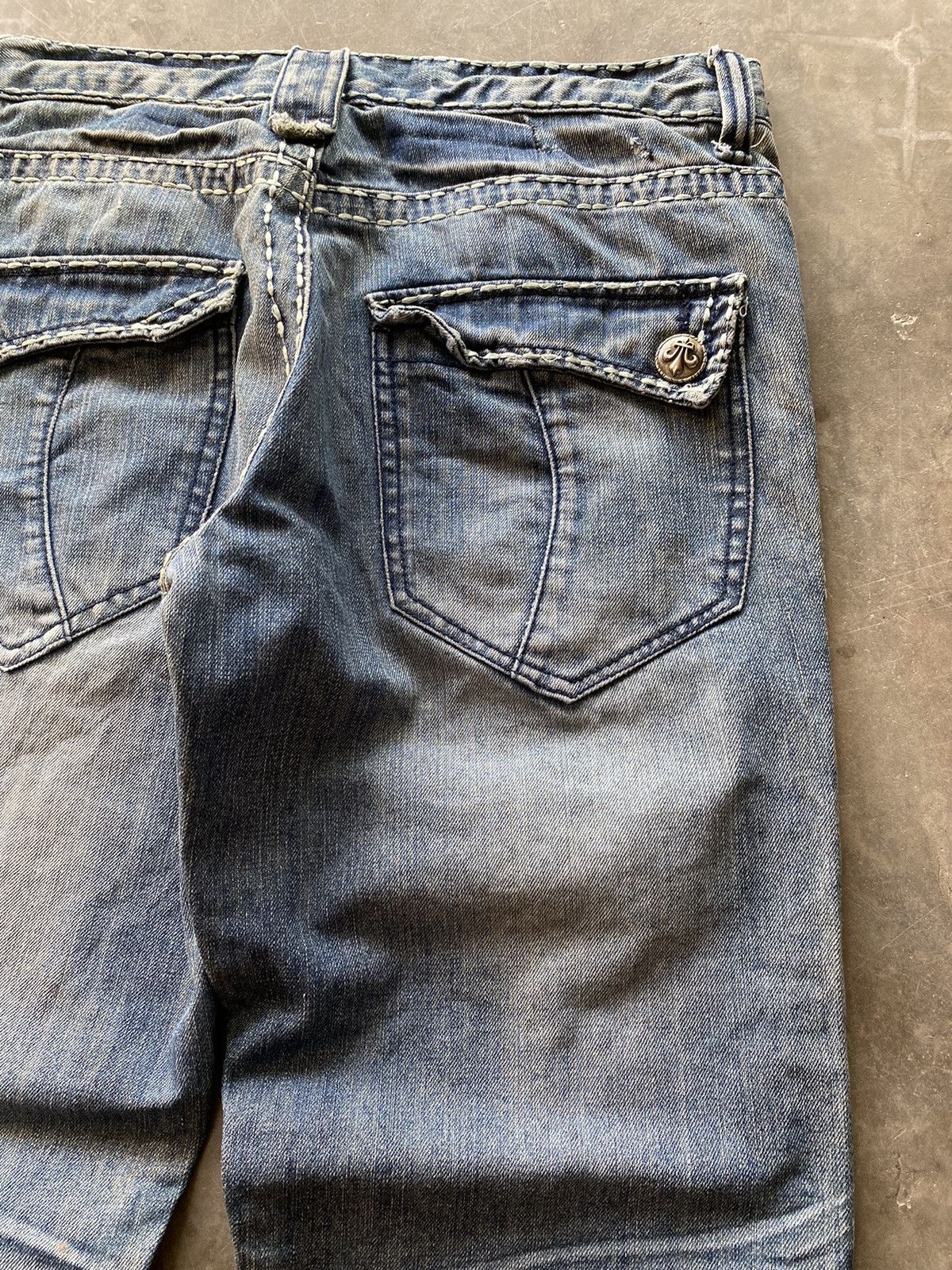 Hysteric Glamour × Japanese Brand × Tornado Mart Baggy Jeans Japanese Smash Wash Blue Distressed Denim Size US 34 / EU 50 - 4 Thumbnail