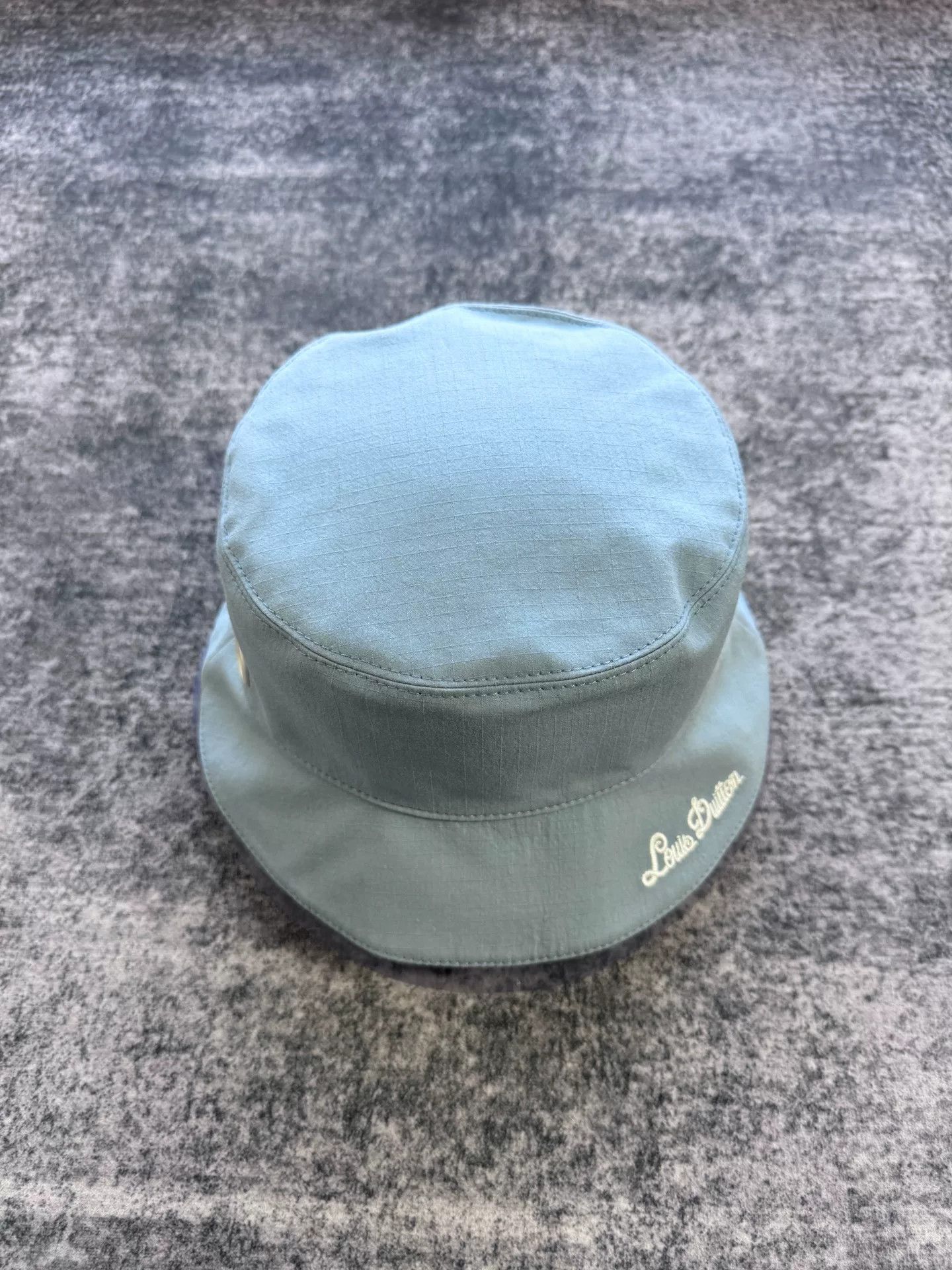 Louis Vuitton Louis Vuitton Global Limited Blue White Reversible Bucket Hat Size ONE SIZE - 1 Thumbnail