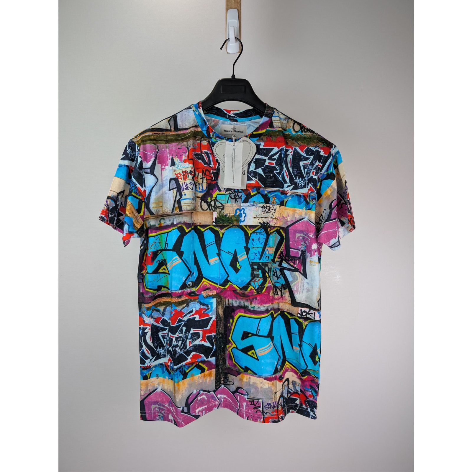 Vivienne Westwood o1rshd1 Classic Graffiti Print T-Shirt in Multiolor Size US M / EU 48-50 / 2 - 1 Thumbnail