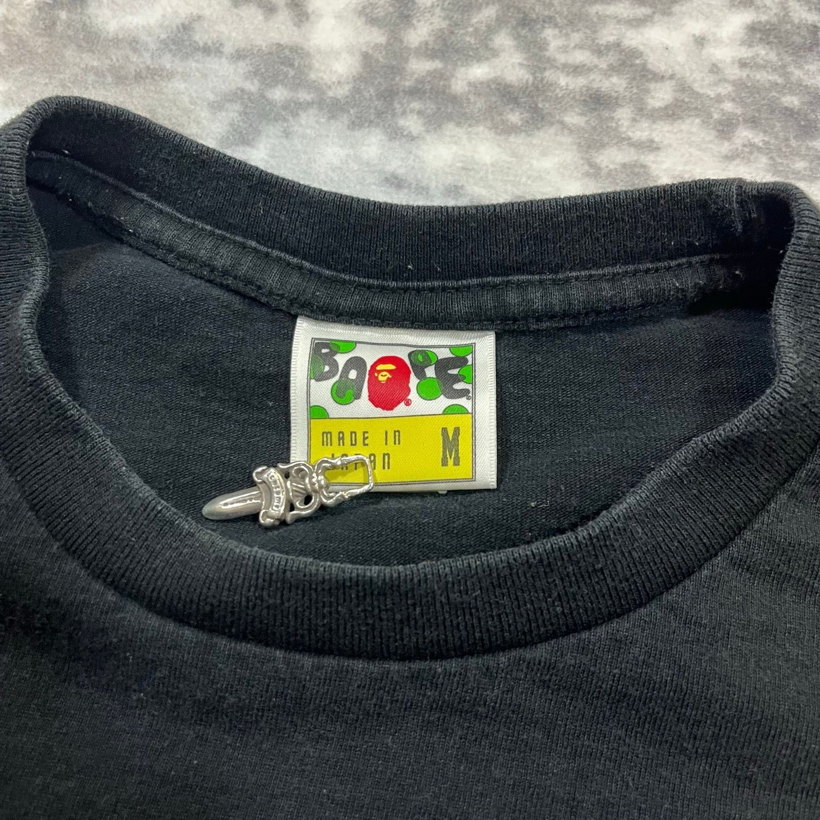 Bape × Nigo Authentic Bape x Undefeated Samurai Tee M Size US M / EU 48-50 / 2 - 3 Thumbnail