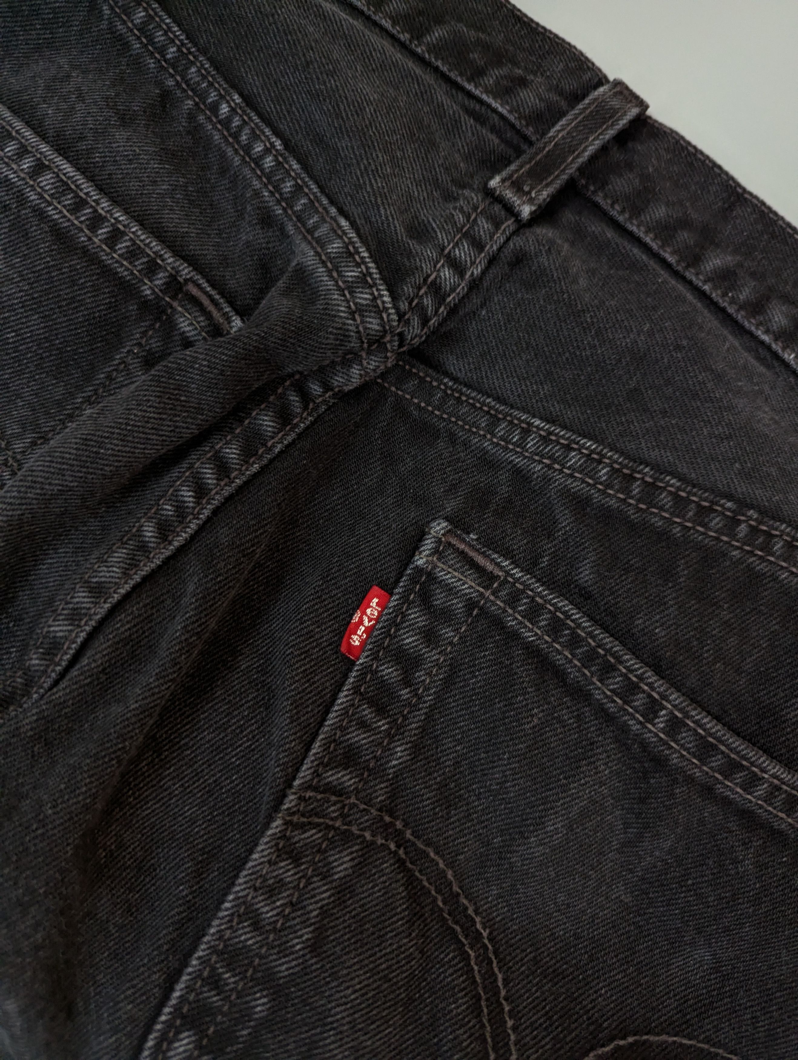Levi's Vintage Levi's 501 Black Distressed Jeans W31 L34 Faded Size US 31 - 19 Thumbnail