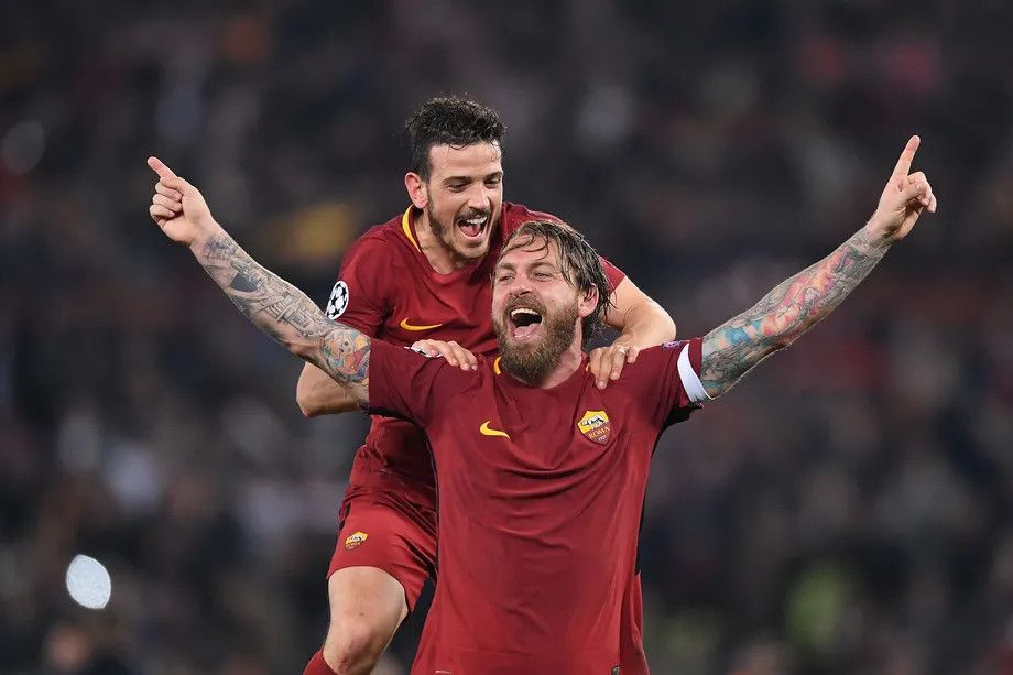 Nike AS Roma 2017/18 Home Jersey Size US M / EU 48-50 / 2 - 3 Thumbnail