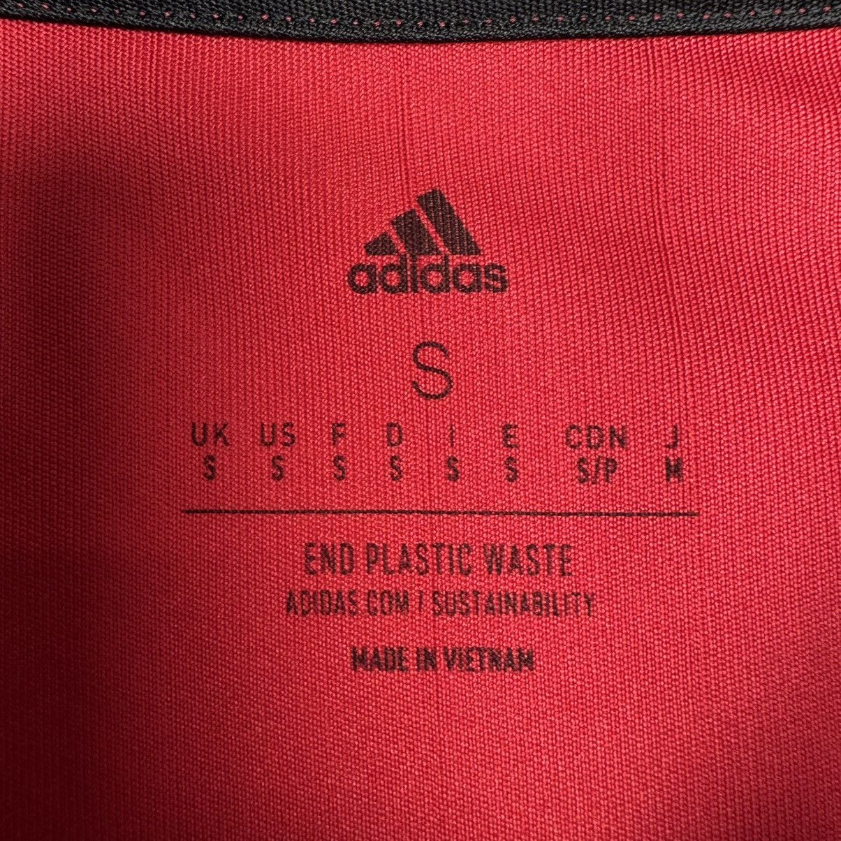 Adidas MANCHESTER UNITED 2022 2023 HOME FOOTBAL SHIRT SOCCER JERSEY Size US S / EU 44-46 / 1 - 3 Thumbnail