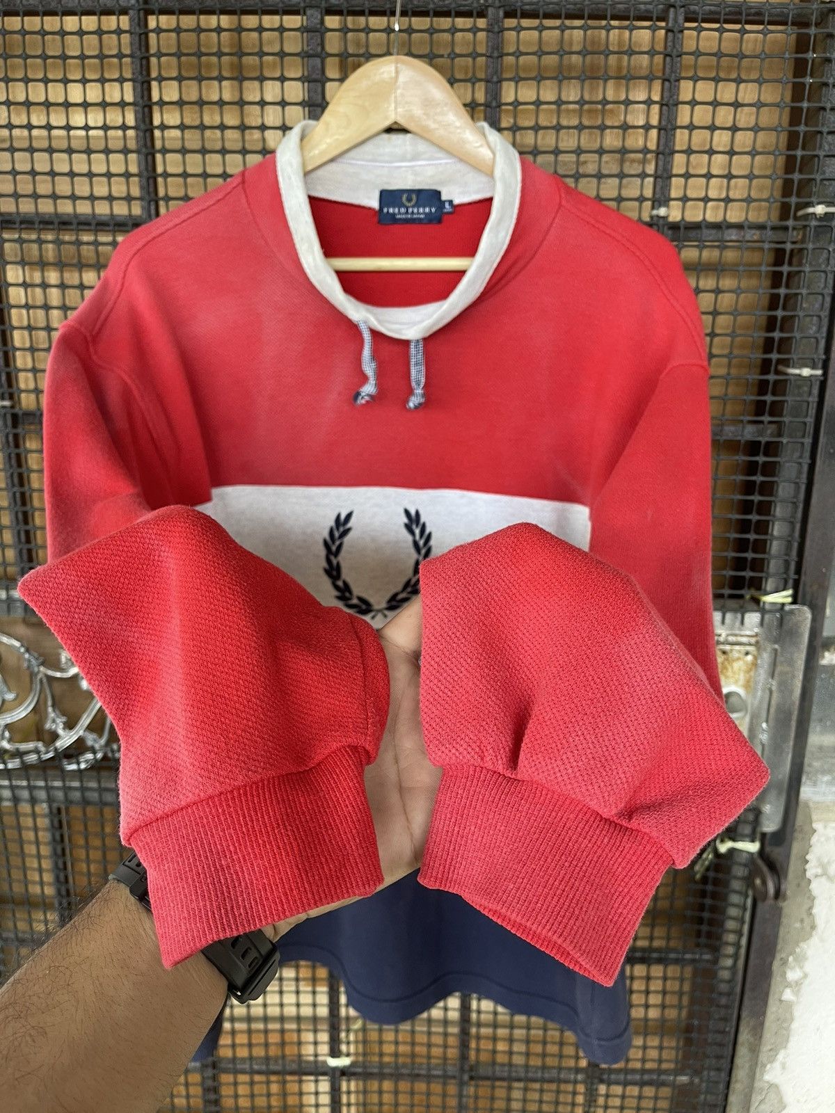 Fred Perry RAREST‼️Vintage90s🔥FRED PERRY🔥Embroidered Big logo Longsleeve Size US L / EU 52-54 / 3 - 4 Thumbnail