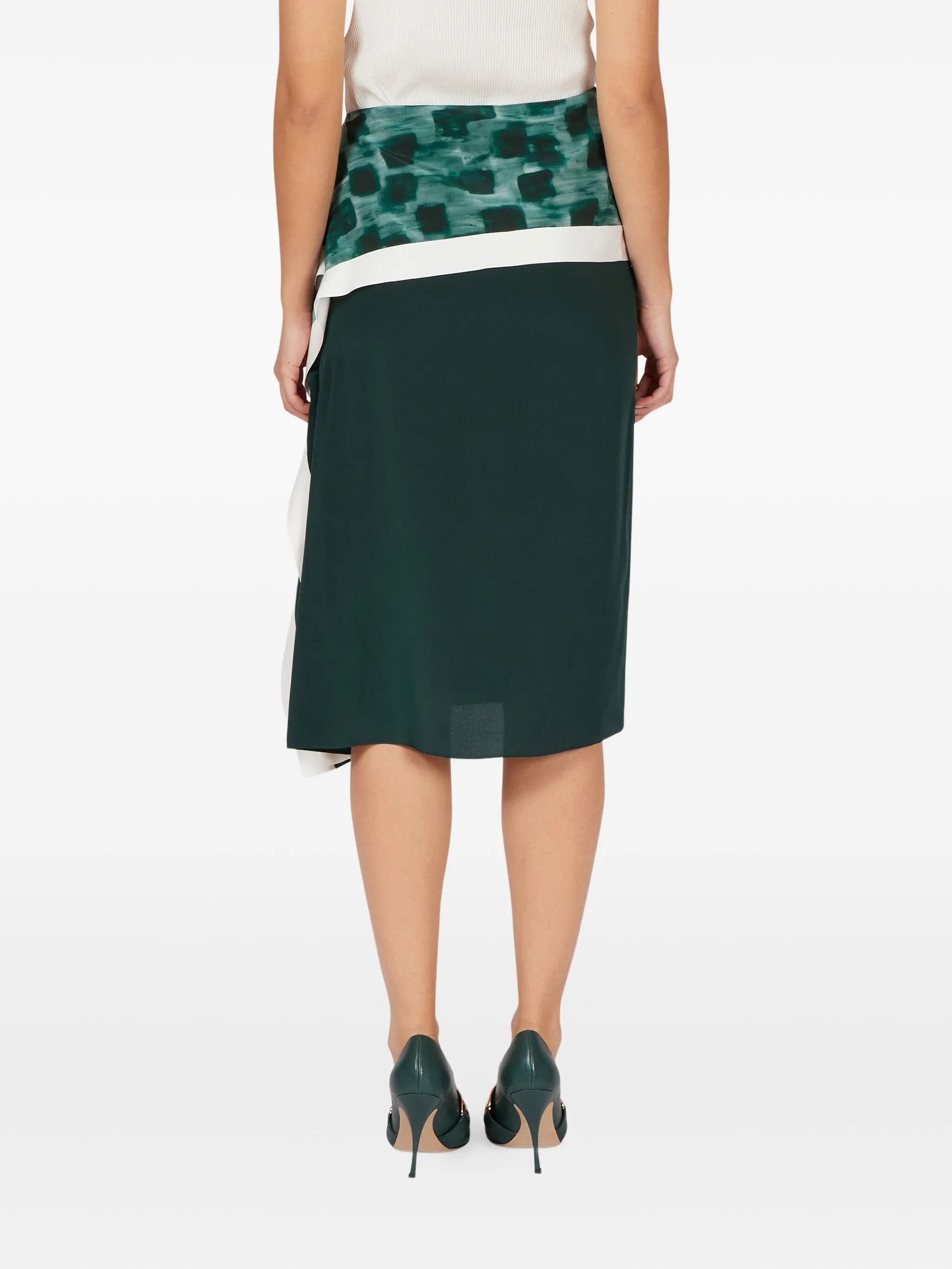 Salvatore Ferragamo o1s1rm0526 Silk Asymmetric Skirt in Green Size 26" / US 2 / IT 38 - 4 Thumbnail