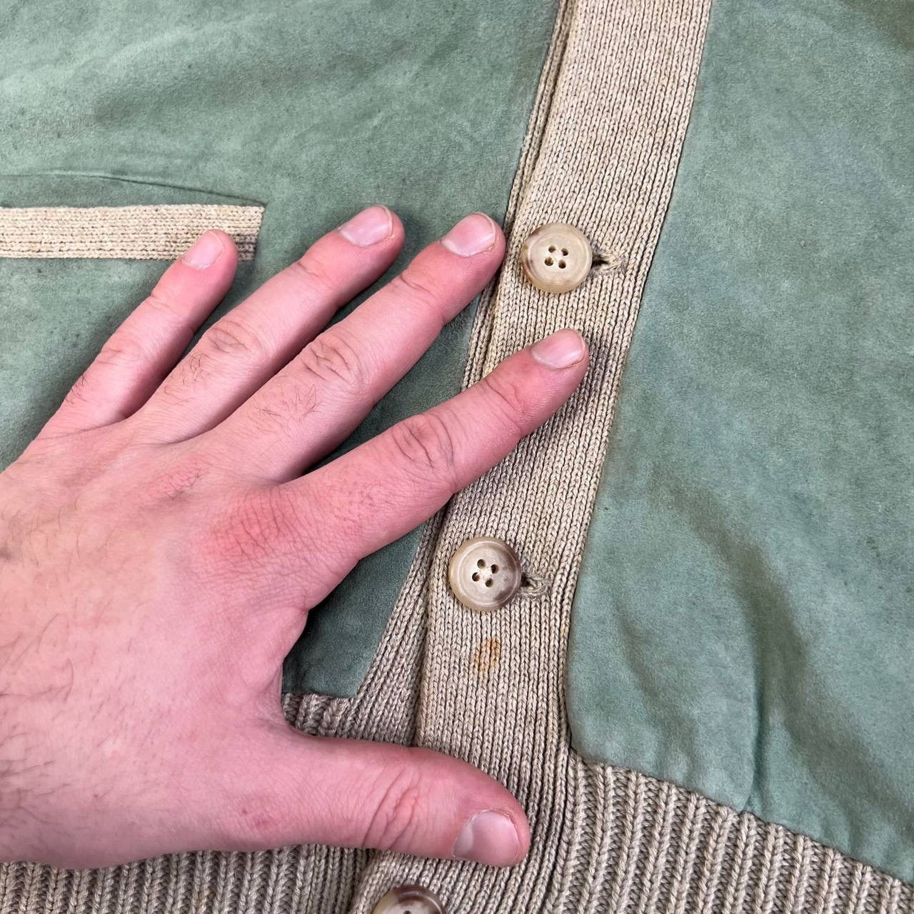 Polo Ralph Lauren Polo Ralph Lauren Vintage 90s Velour Button Up Vest Size US L / EU 52-54 / 3 - 7 Thumbnail