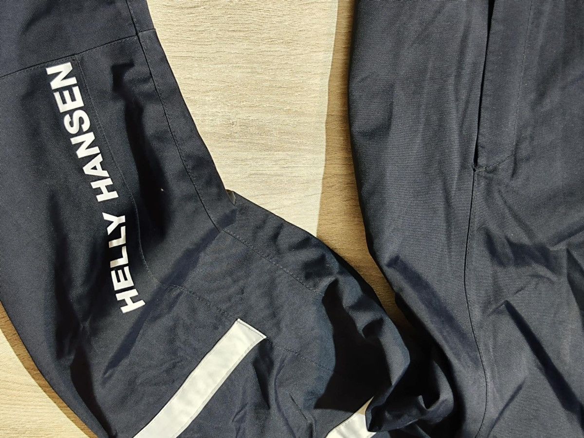 Helly Hansen Helly Hansen Sailing jacket waterproof size L Size US L / EU 52-54 / 3 - 3 Thumbnail