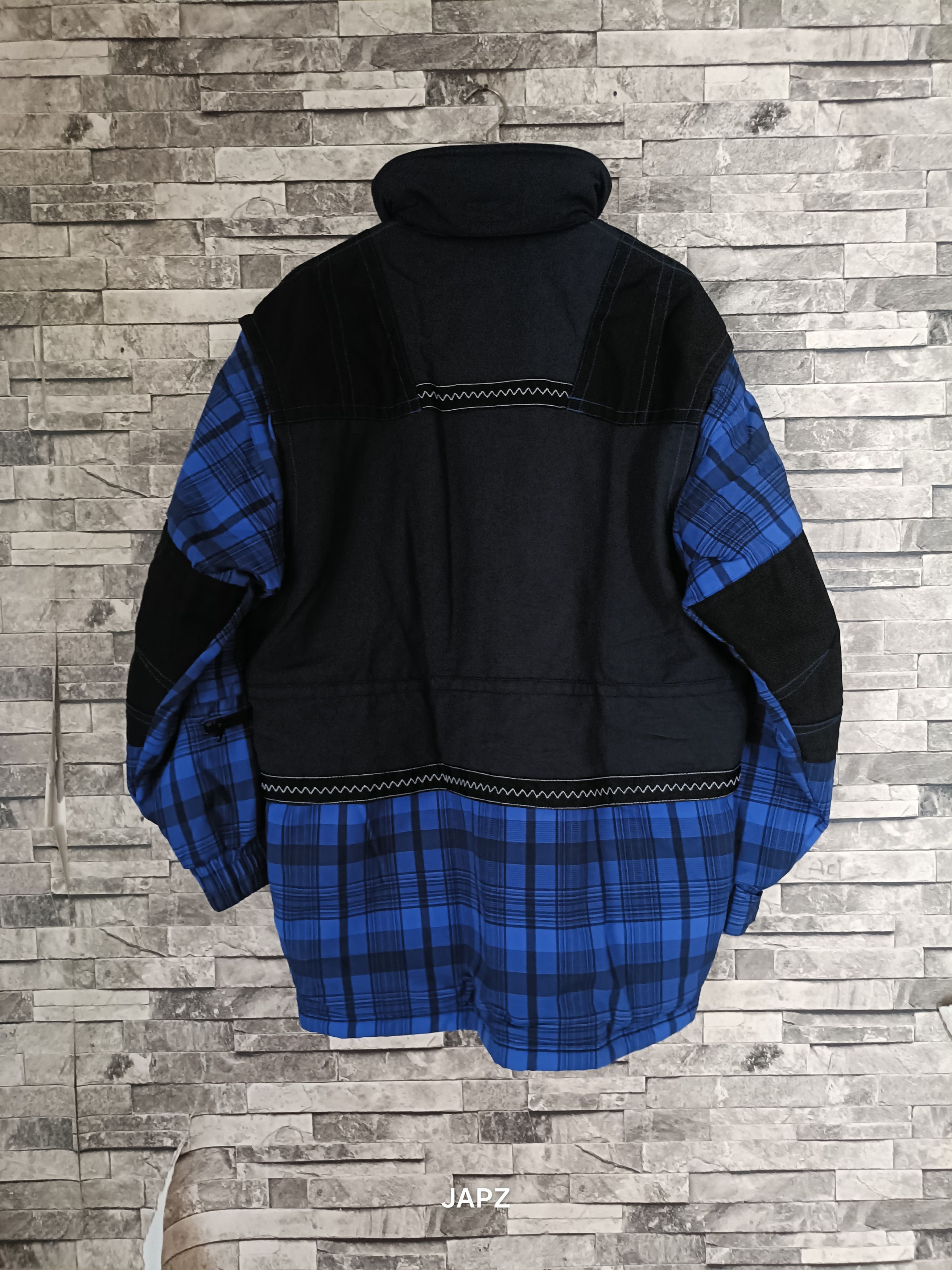 Vintage Vintage head multi pocket expedition mountain gear jacket Size US L / EU 52-54 / 3 - 7 Thumbnail