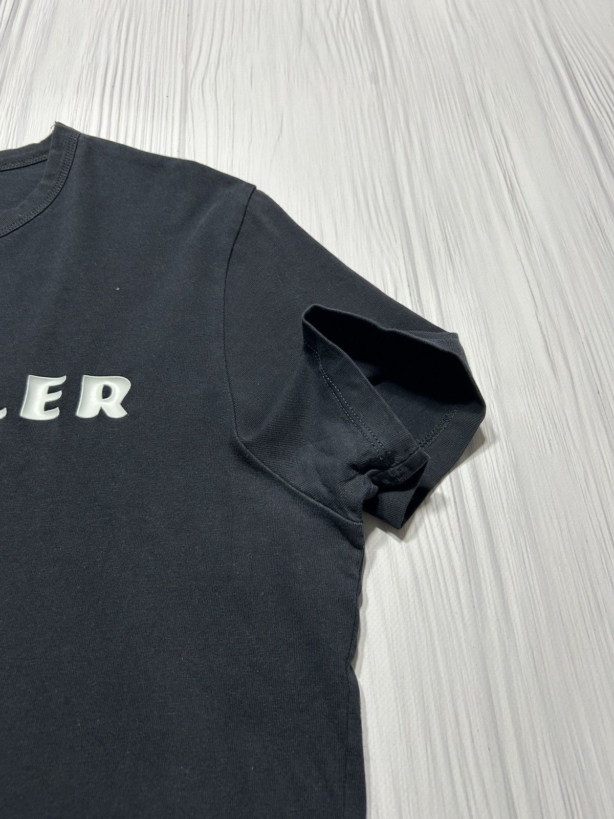 Designer Moncler Maglia T-Shirt Size L Size US L / EU 52-54 / 3 - 8 Thumbnail