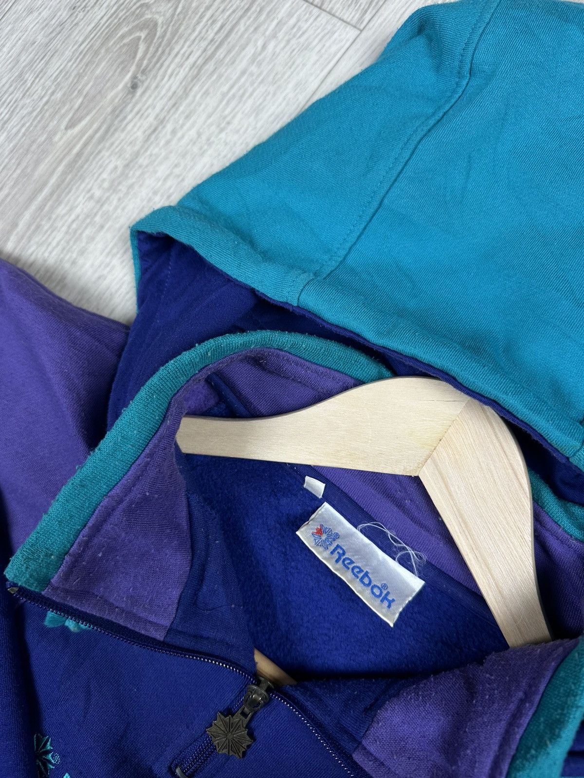 Reebok × Vintage Rare Vintage Reebok Central Logo Hoodie Size US L / EU 52-54 / 3 - 10 Thumbnail