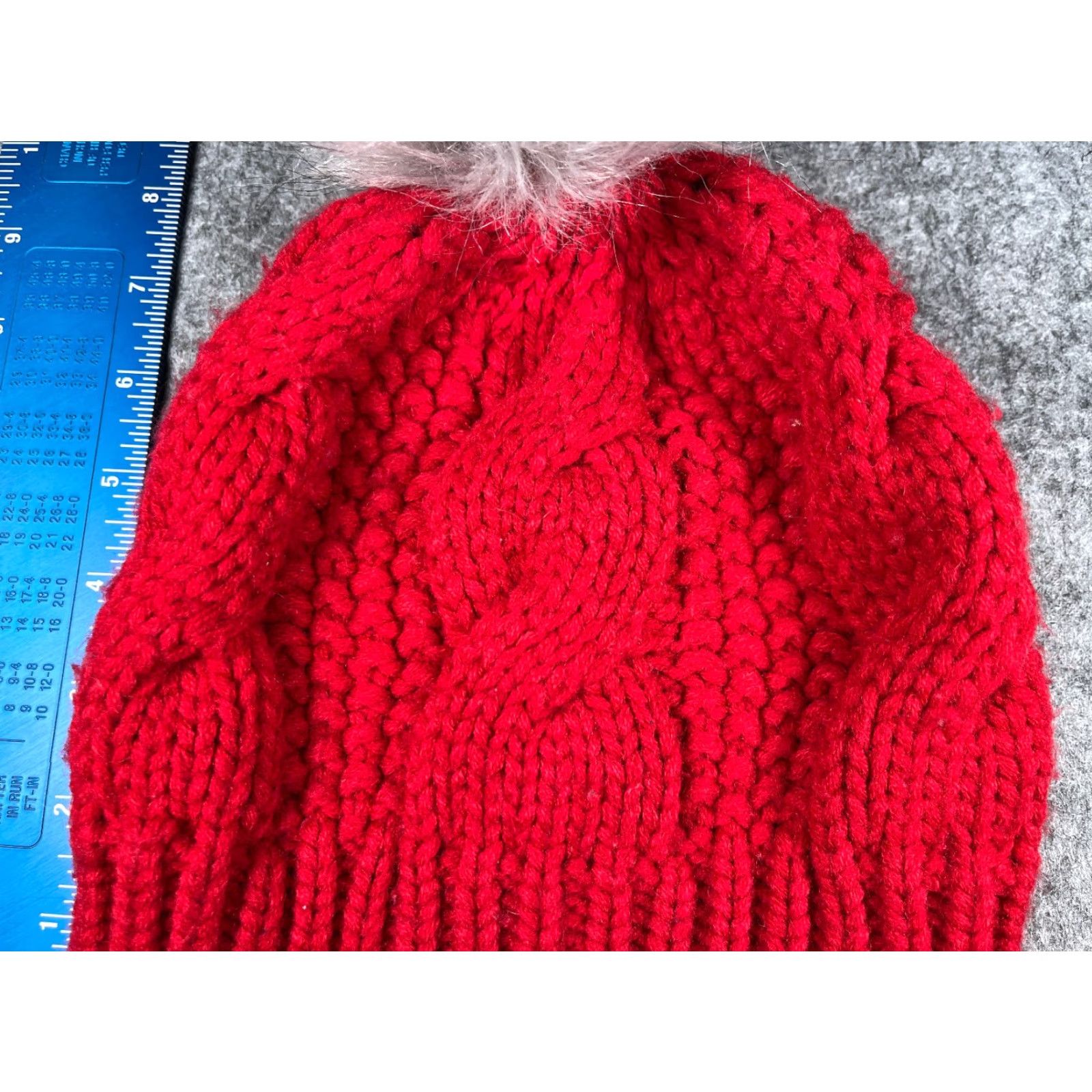 Vintage Gertex Beanie Toque Adult One Size Red Cable Knit Snowflake 100% Acrylic Pom Hat/Cap Women Beanie Winter Mens Girls Boys Size ONE SIZE - 3 Thumbnail