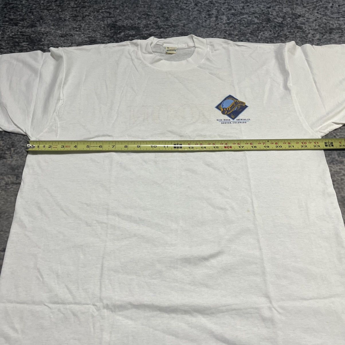 Vintage Vintage 90s Blue Moon Beer Moon Me Funny Beer Party T Shirt Size US XL / EU 56 / 4 - 8 Thumbnail