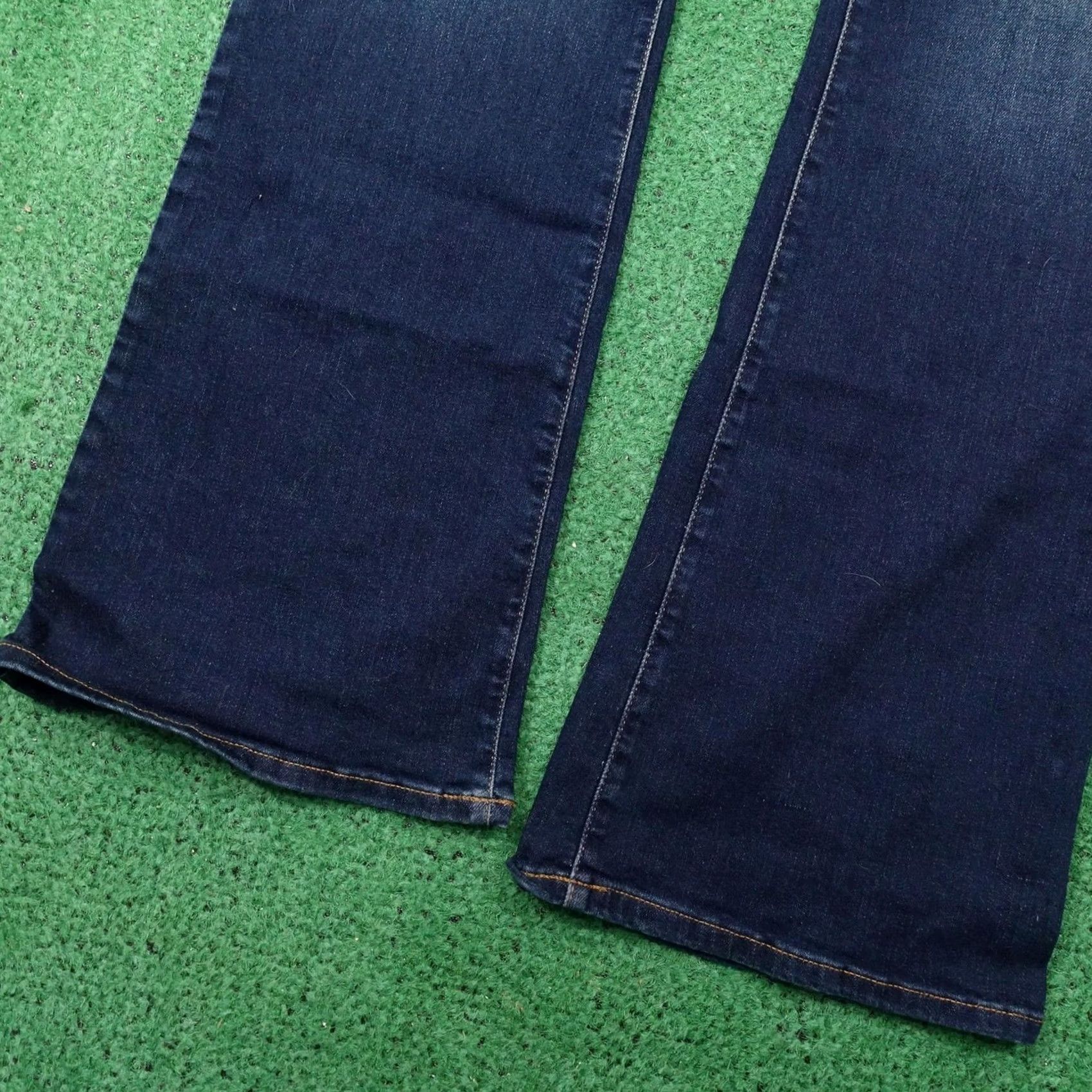 Banana Republic VINTAGE: Banana Republic Jeans Womens 18 Tall Bootcut Blue Dark Wash Stretch 5-Pocket Denim Zip Button Waist 38 Inseam 34.5 in Mens Women? Size 40" / US 18 - 3 Thumbnail