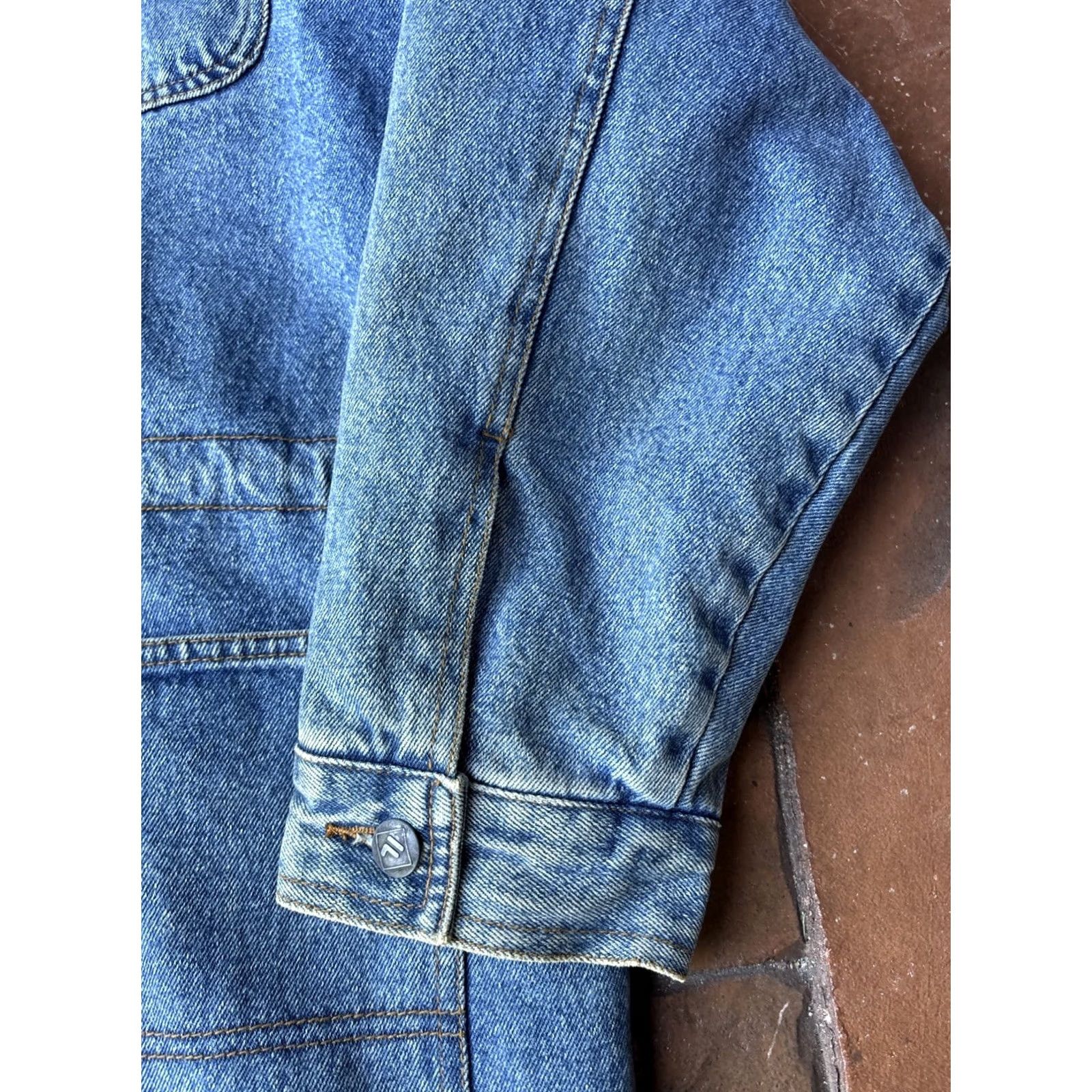 Fila VINTAGE 90s FILA Jeans Work Chore Coat Jacket Large Denim Cotton Men Hood Hip Hop Streetwear Trench Coat Long Blue Size US 33 - 7 Thumbnail