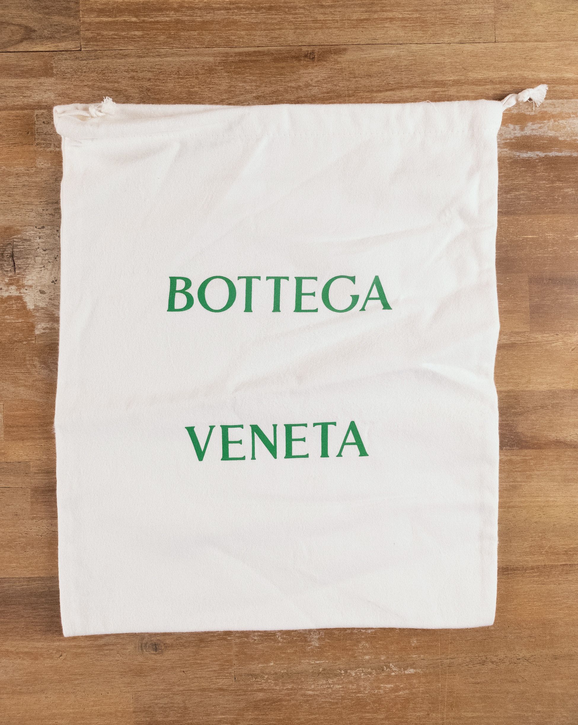 Bottega Veneta BOTTEGA VENETA Puddle matte black rubber boots Size 8 / 41 q Size US 8 / EU 41 - 11 Thumbnail