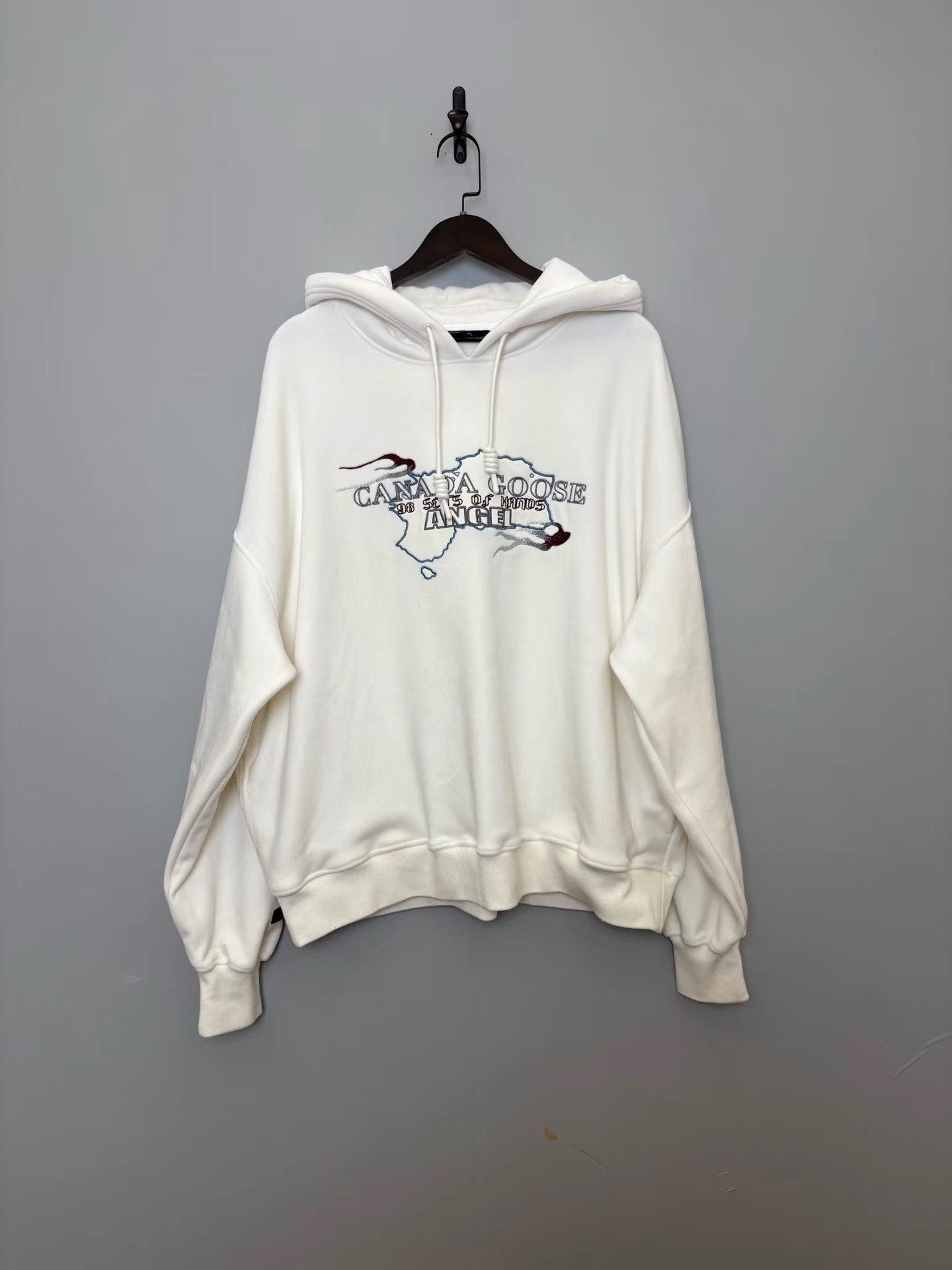 Canada Goose Canada Goose Niro Series Embroidered Hoodie K36 Size US S / EU 44-46 / 1 - 1 Thumbnail