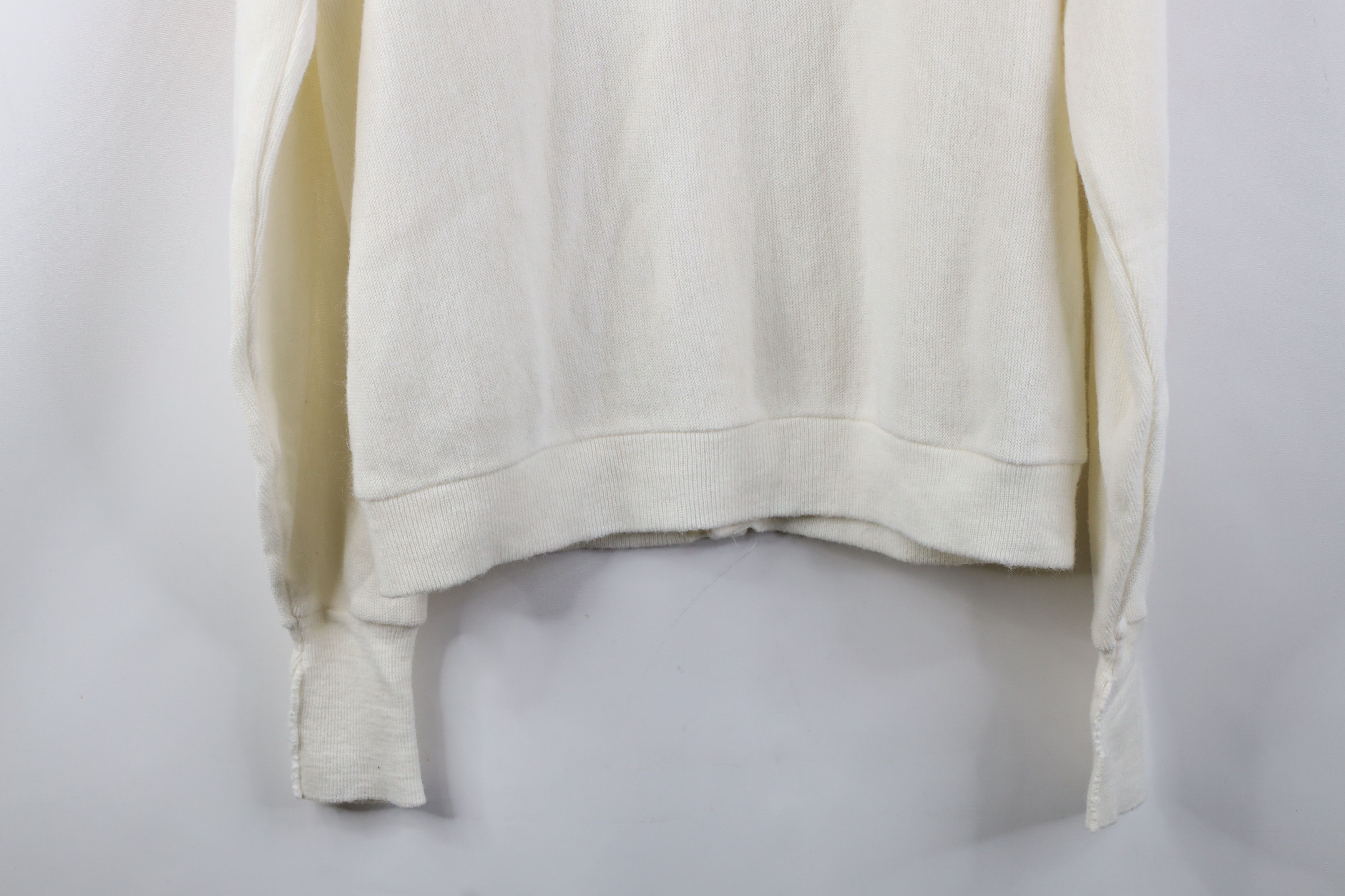 Vintage Vintage 70s Streetwear Knit Cardigan Sweater White USA Size US XL / EU 56 / 4 - 11 Thumbnail