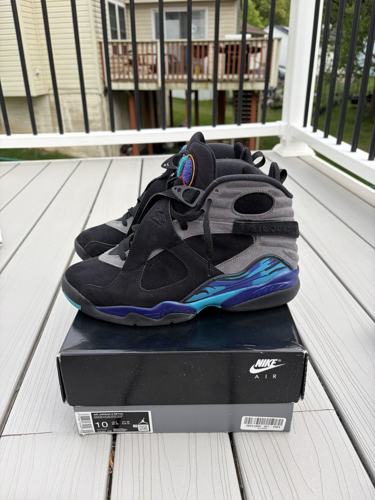 Jordan Brand Air Jordan 8 Retro 'Aqua' 2025 Size US 10 / EU 43 - 1 Thumbnail