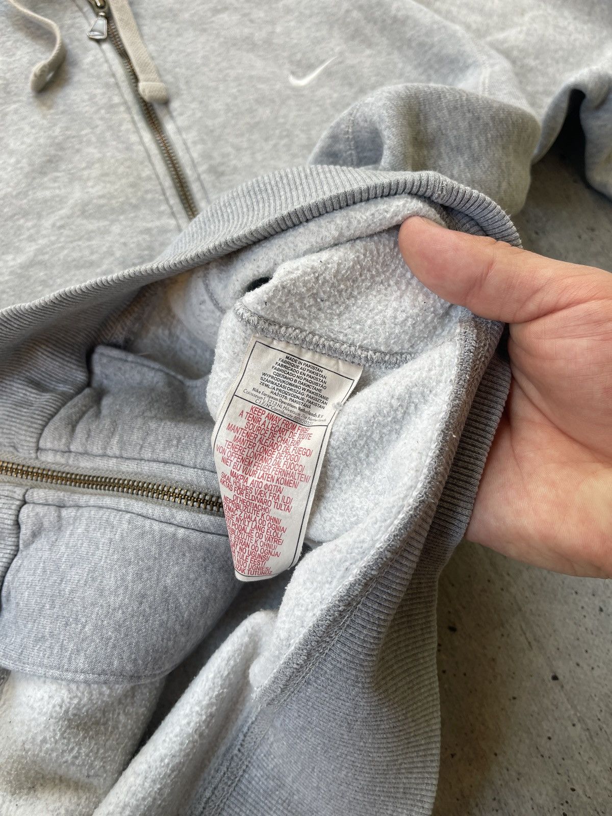 Nike × Vintage Nike Zip Hoodie distressed Vintage Y2K Oversized Streetwear Size US M / EU 48-50 / 2 - 11 Thumbnail