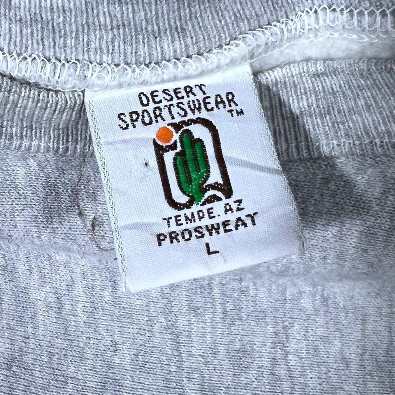 Vintage VINTAGE Desert Sportswear GUSTAVUS Made In USA College Sweatshirt Large Size US L / EU 52-54 / 3 - 4 Thumbnail