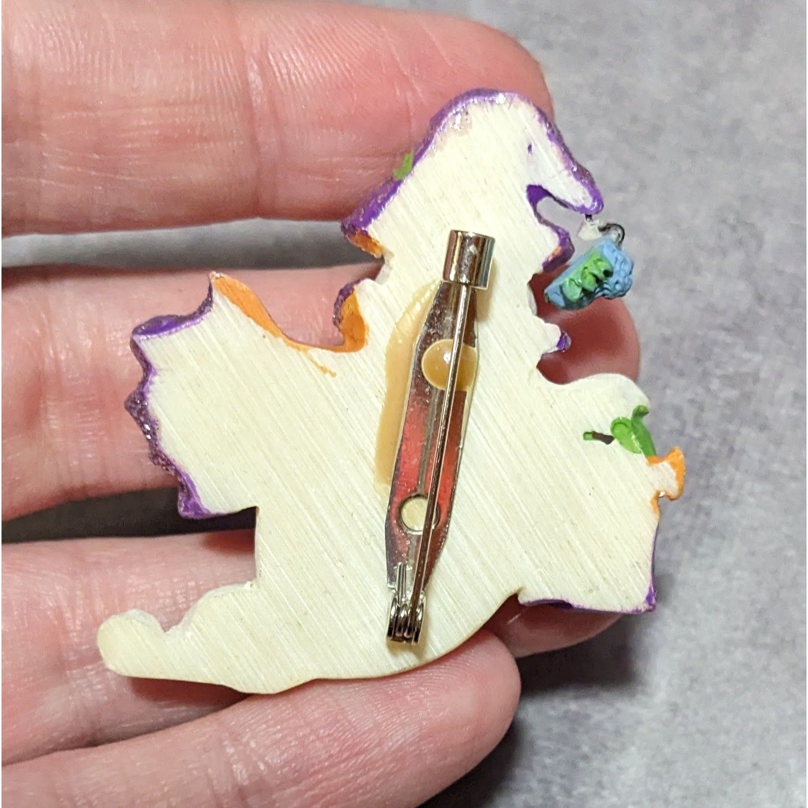 Other Vintage Wood Look Trick Or Treating Ghost Brooch Size ONE SIZE - 6 Thumbnail