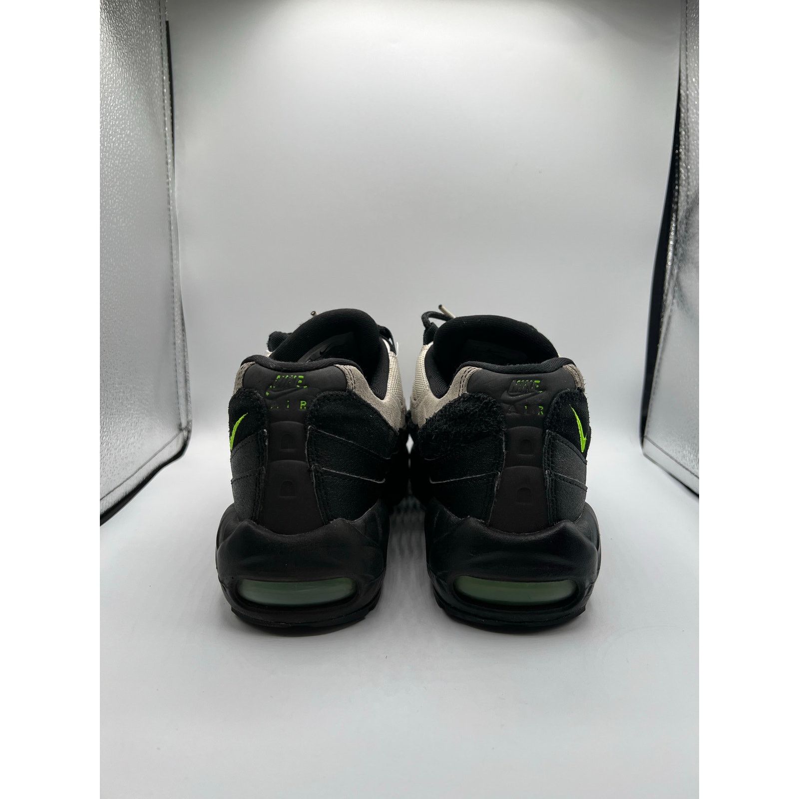 Nike Nike Air Max 95 Essential “AntiFreeze” size 7.5 men’s/9w Size US 7.5 / EU 40-41 - 4 Thumbnail